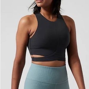 Athleta Conscious Cut Out Crop XL D/DD